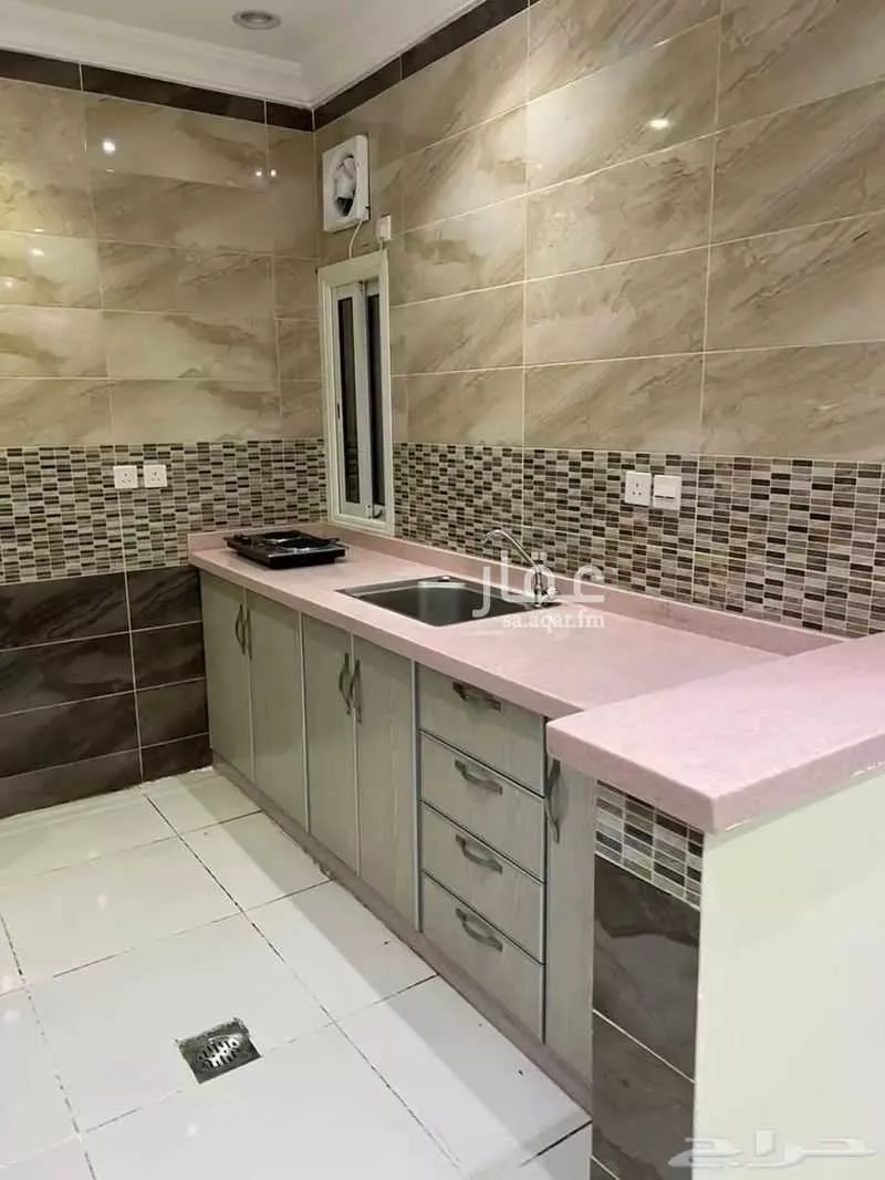 2 bedroom apartment in Al Hamdaniyah, Jeddah 6