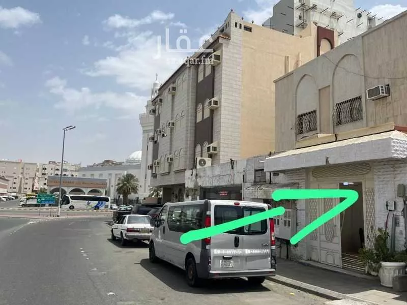 أرض 583 م² في الرصيفة 4