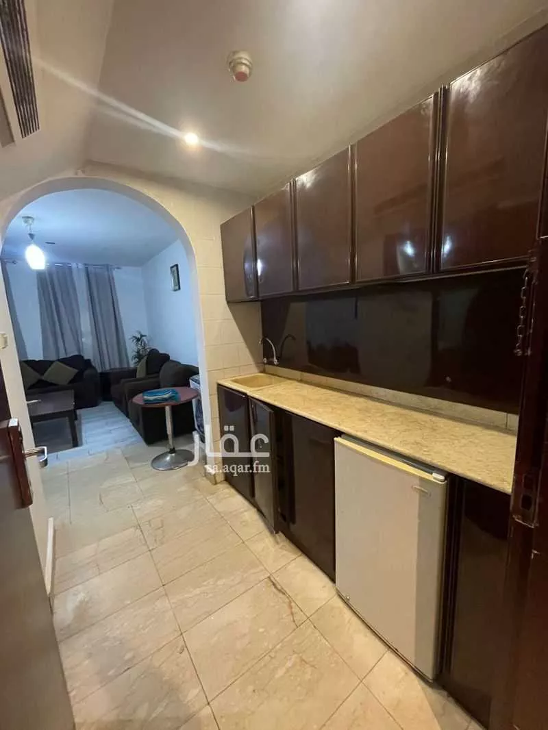1 bedroom apartment in Al Sharafiyah, Jeddah 5