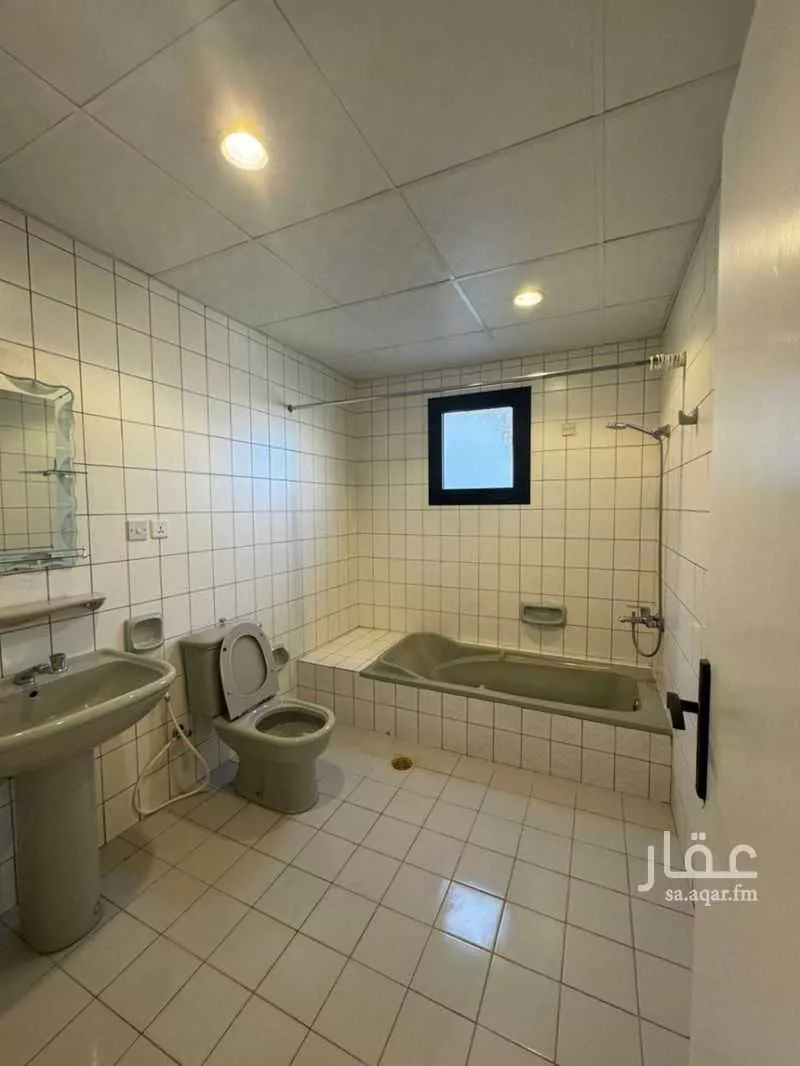 1 bedroom apartment in Al Aziziyah, Jeddah 6