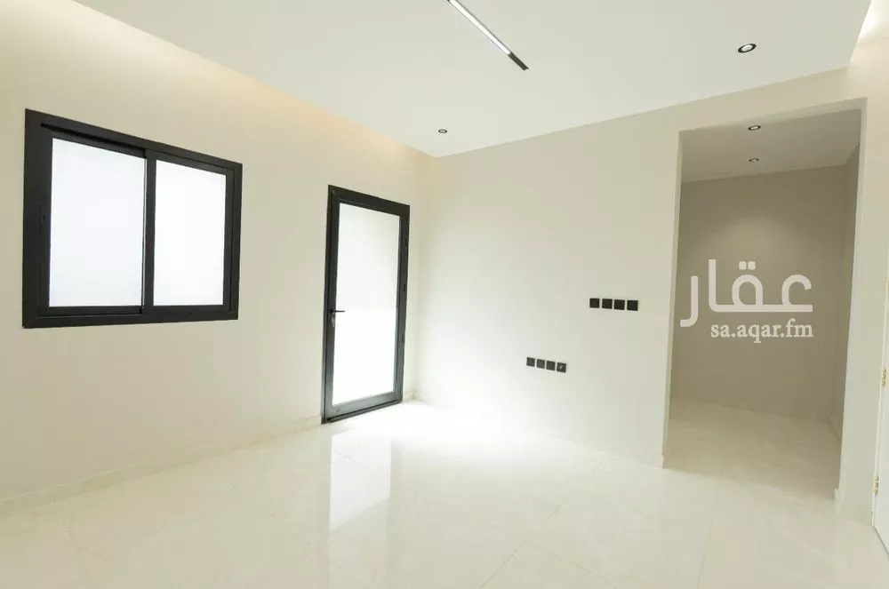 6 bedroom villa in Dhahrat Laban, Riyadh 11