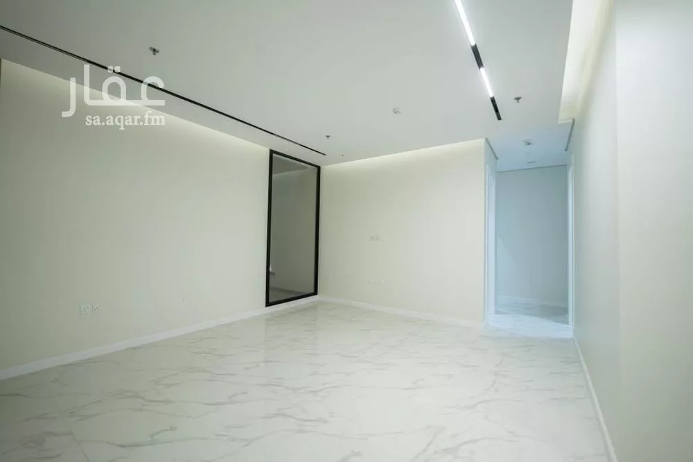 شقة 3 غرف في الملقا 3