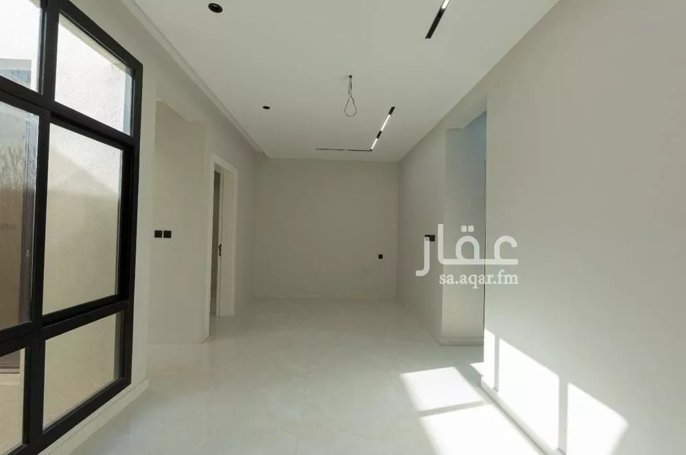 6 bedroom villa in Dhahrat Laban, Riyadh 13