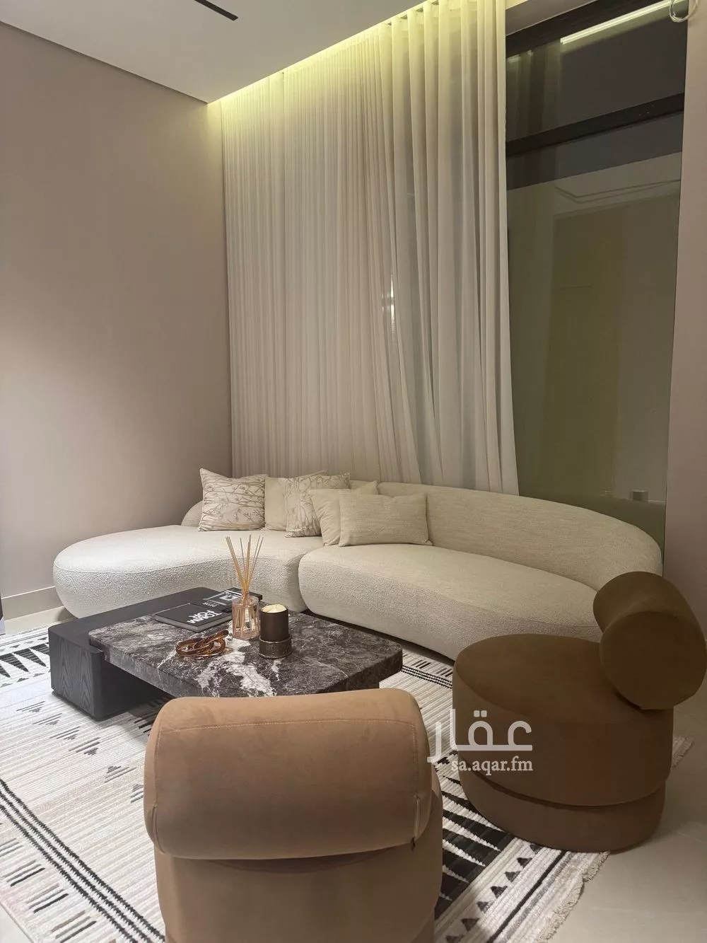 دور 3 غرف في العارض 3