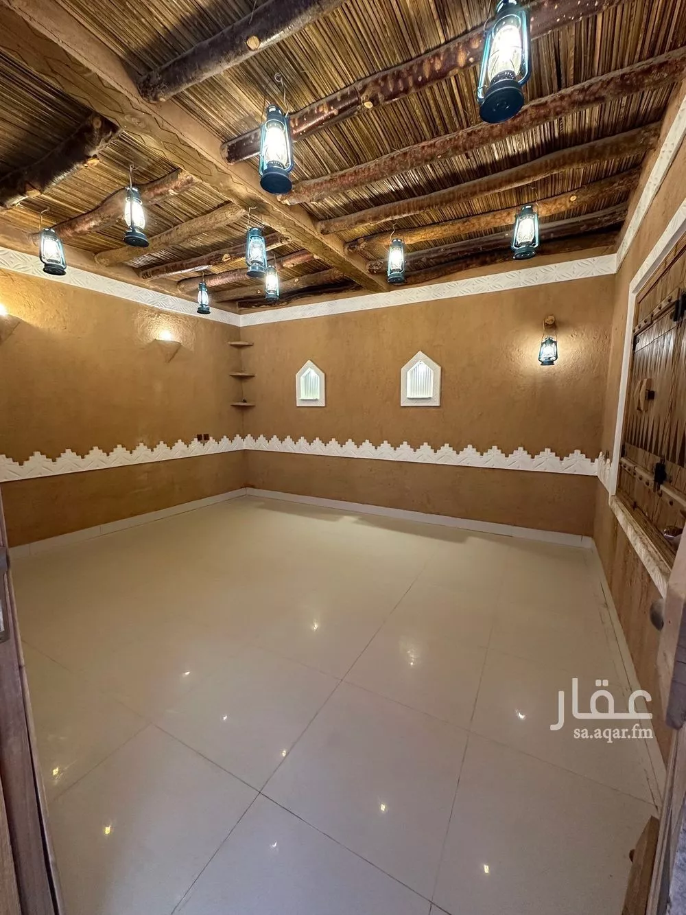 فيلا 6 غرف في الياسمين 2