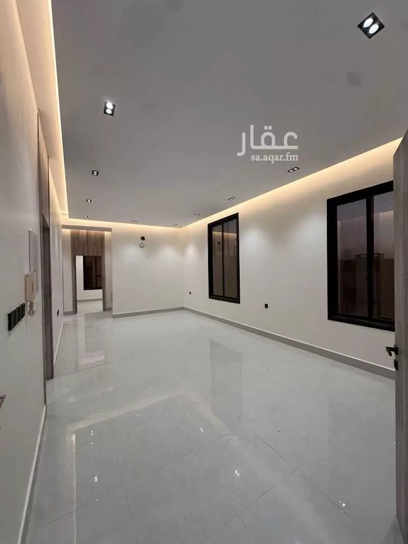 4 bedroom apartment in Al Maizilah, Riyadh 6