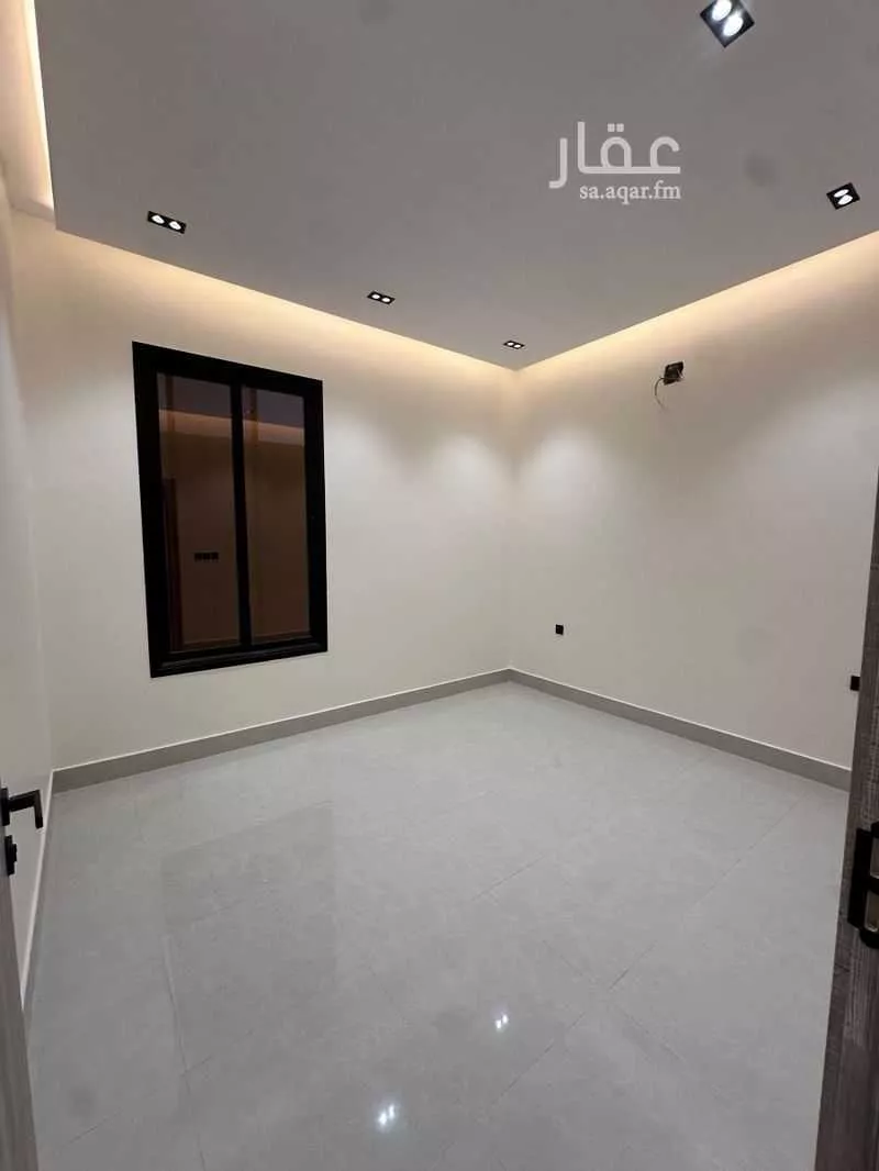 4 bedroom apartment in Al Maizilah, Riyadh 7