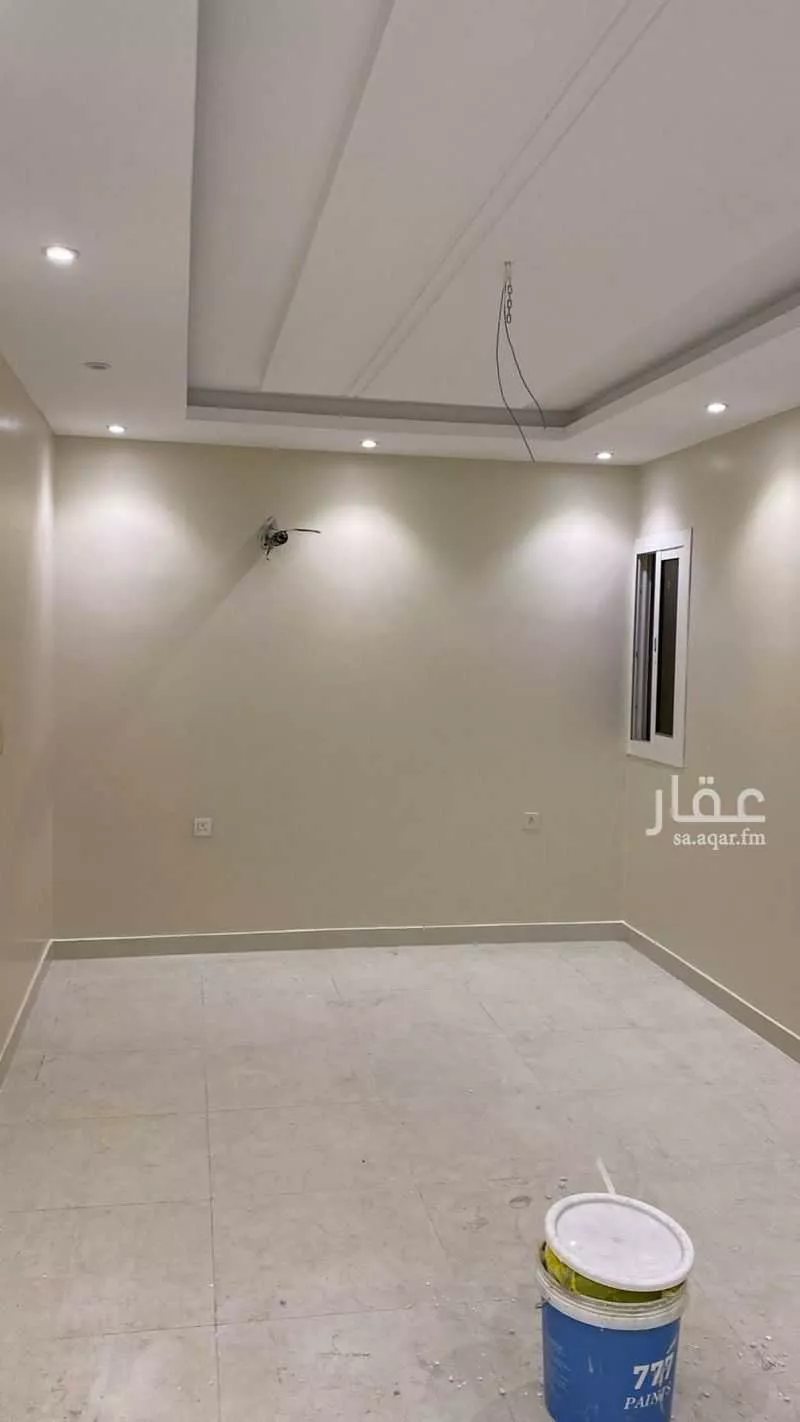 3 bedroom apartment in Muraykh 1