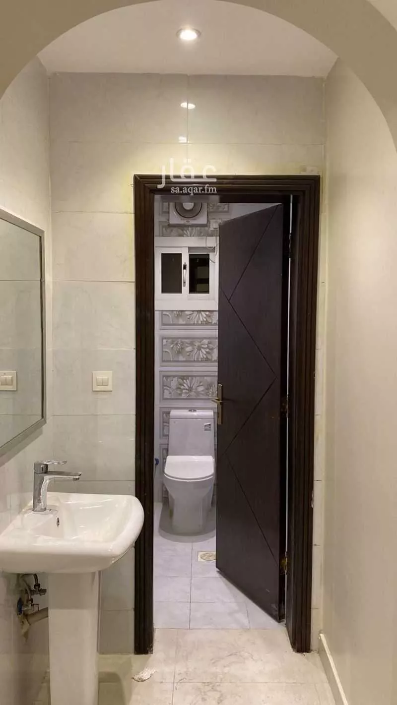 3 bedroom apartment in Muraykh 2