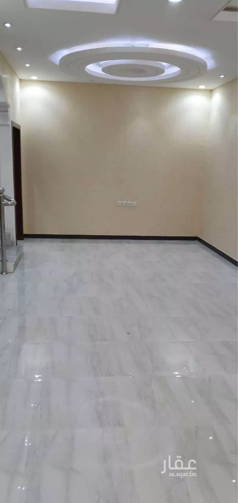 فيلا 5 غرف في ظهرة لبن 3