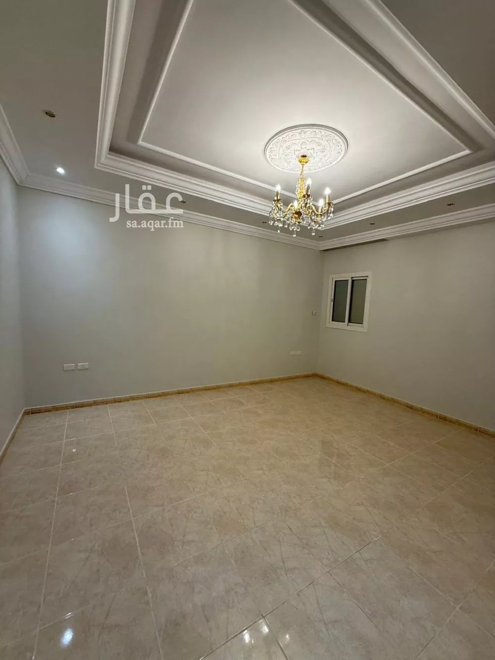 فيلا 5 غرف في البساتين 5