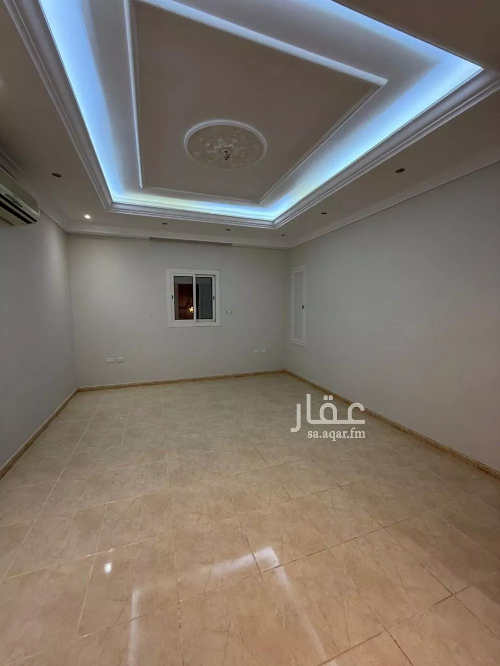 فيلا 5 غرف في البساتين 2