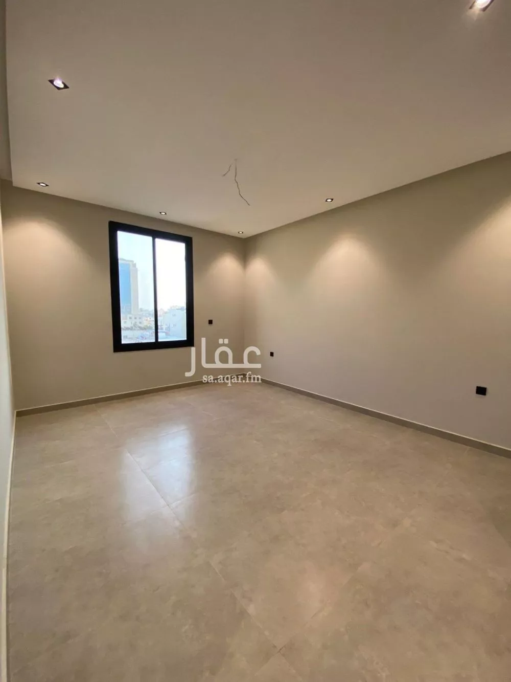 شقة 6 غرف في السلامة 1