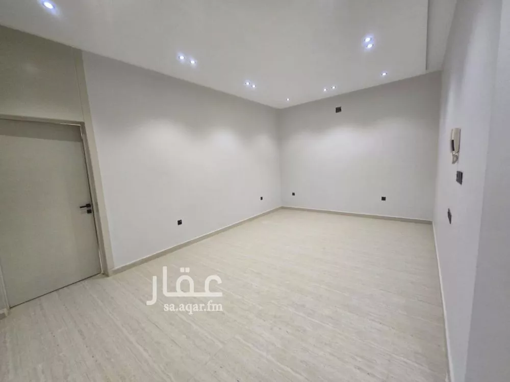 4 bedroom villa in Badr, Riyadh 11