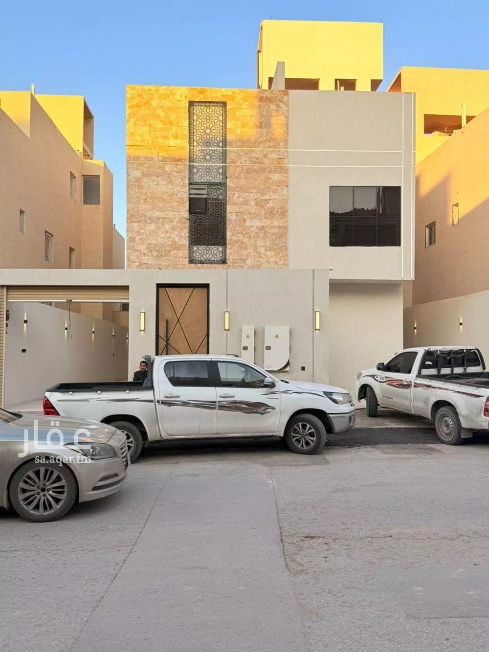 5 bedroom floor in Namar 4