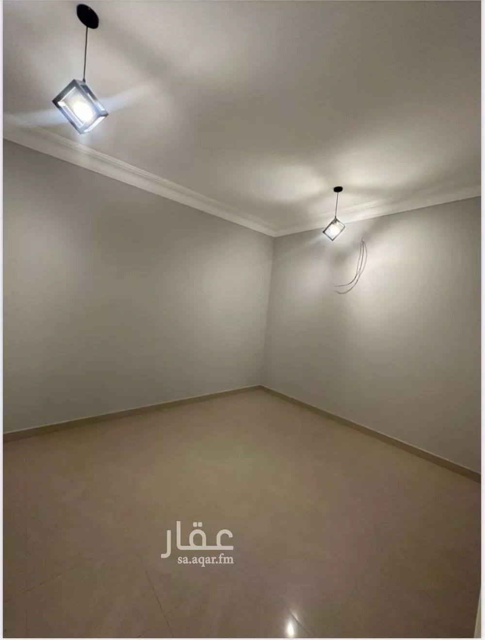 شقة 1 غرف في العقيق 3