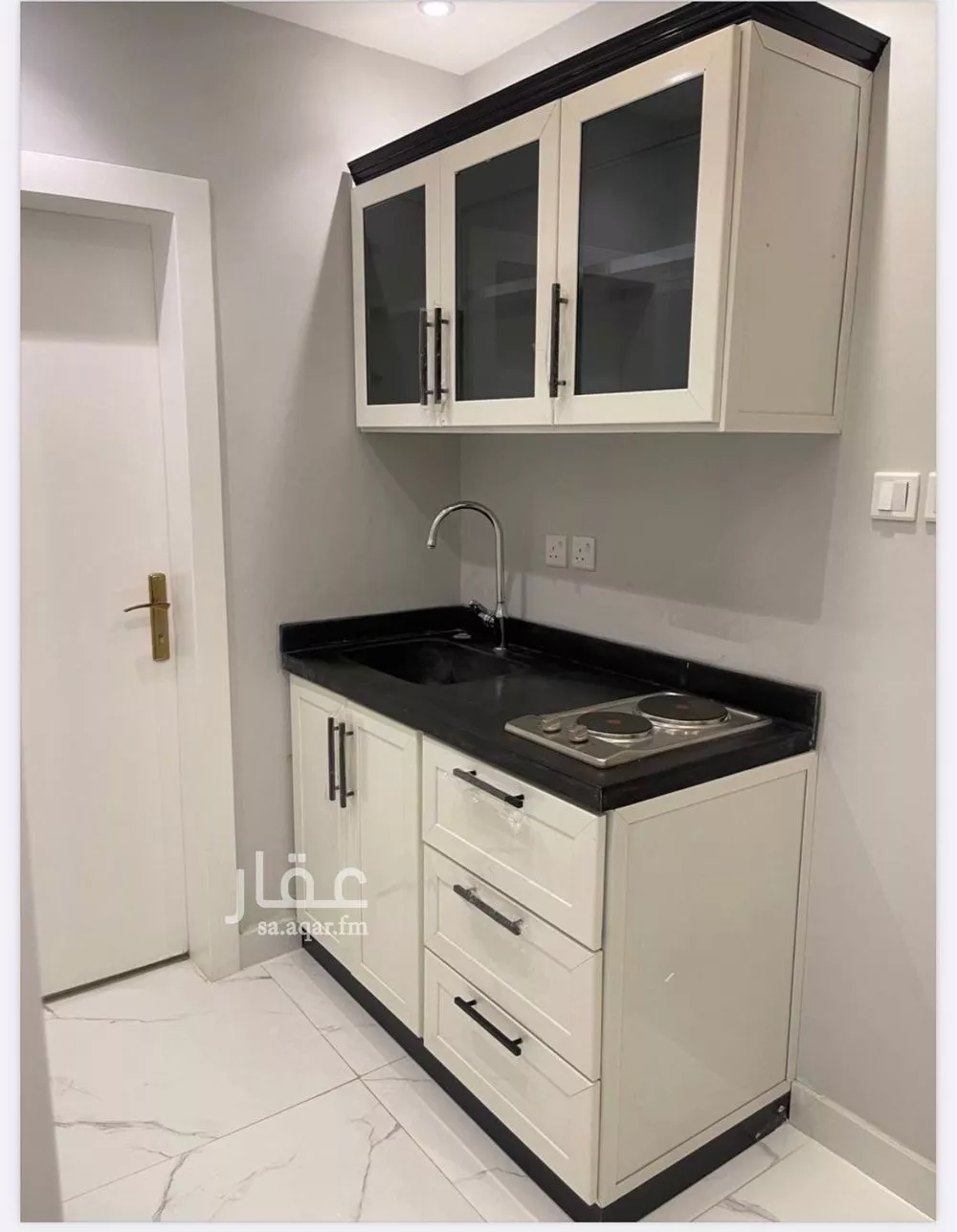 شقة 1 غرف في العقيق 5