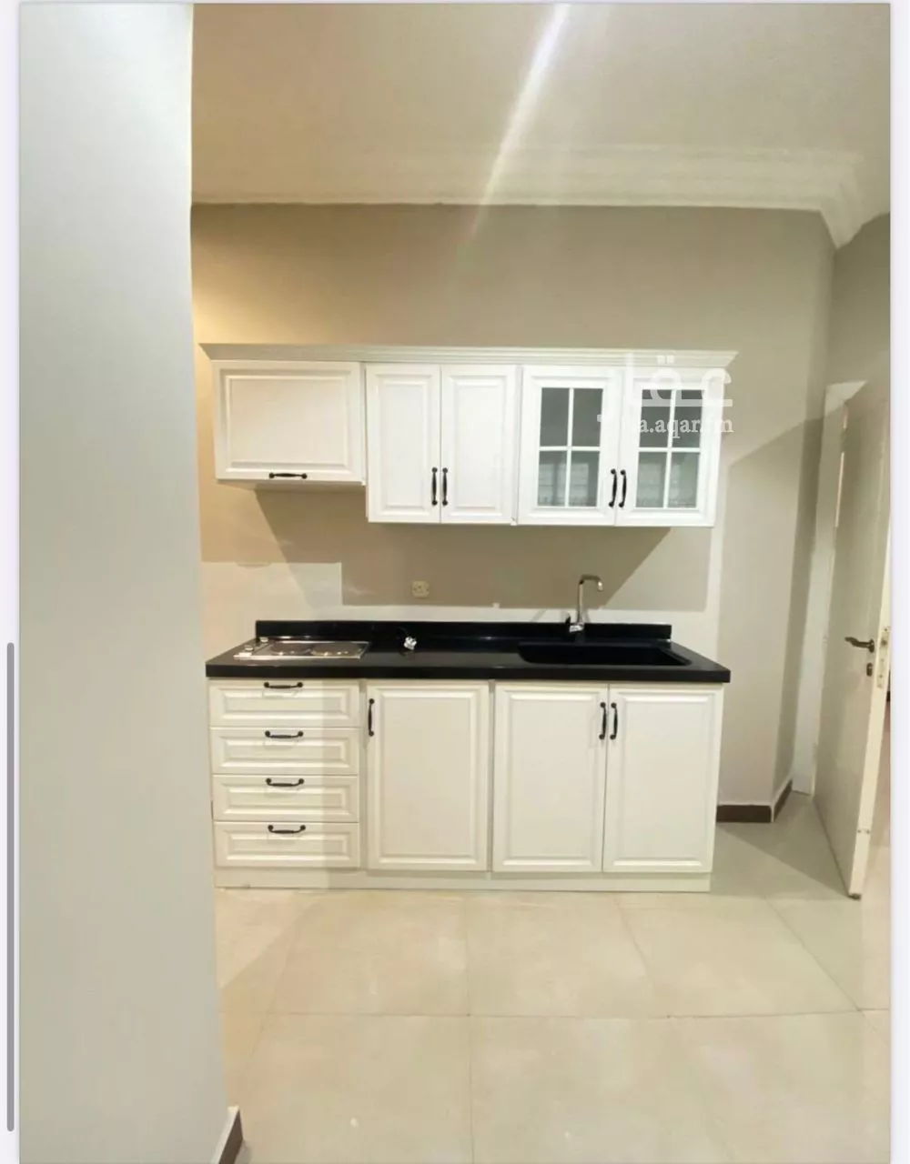 شقة 2 غرف في العقيق 1