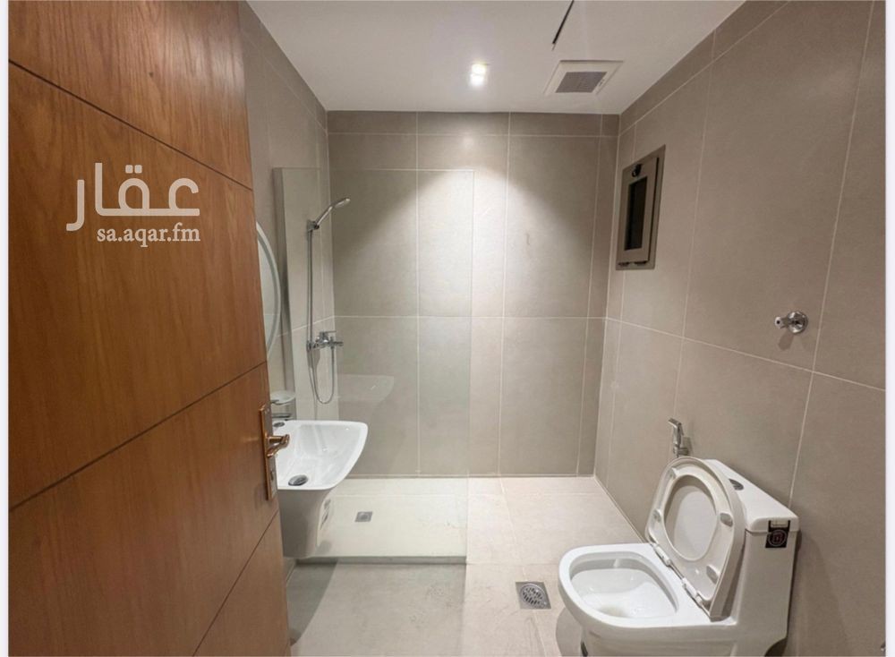 2 bedroom apartment in Al Ruwais, Jeddah 10