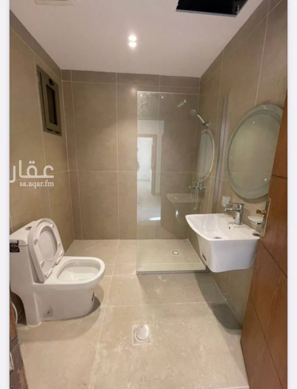 2 bedroom apartment in Al Ruwais, Jeddah 8