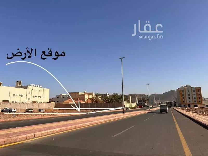 أرض 1706 م² في الدفاع 2