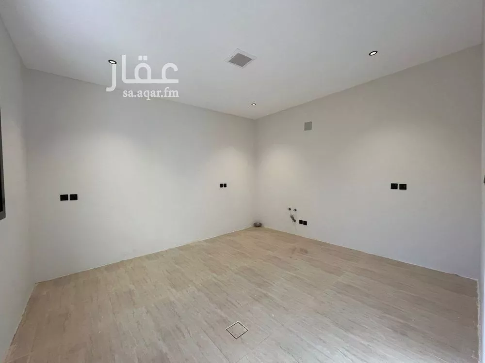 فيلا 5 غرف في المهدية 5