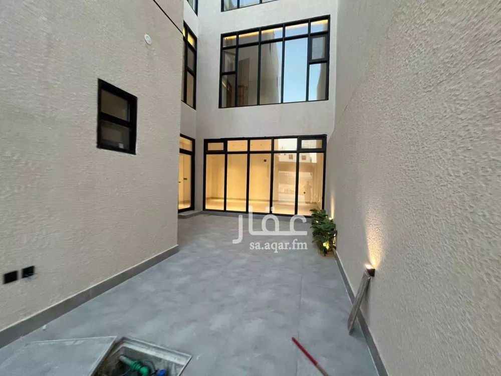 فيلا 5 غرف في المهدية 2