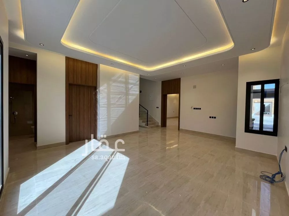 فيلا 5 غرف في المهدية 3