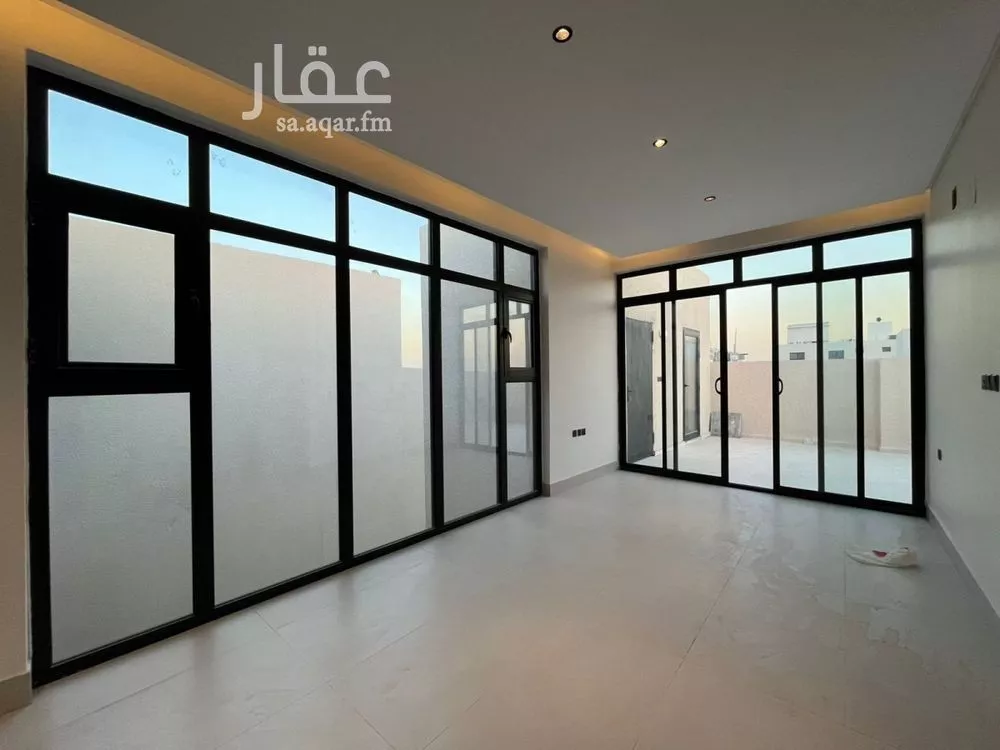 فيلا 5 غرف في المهدية 3