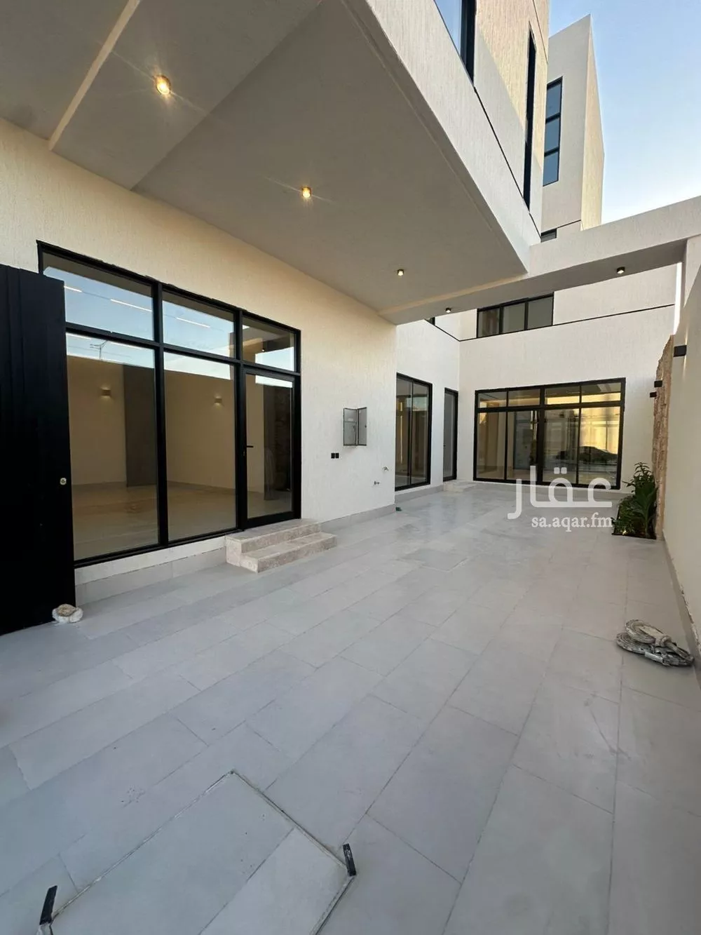 5 bedroom villa in Al Mahdiyyah 4