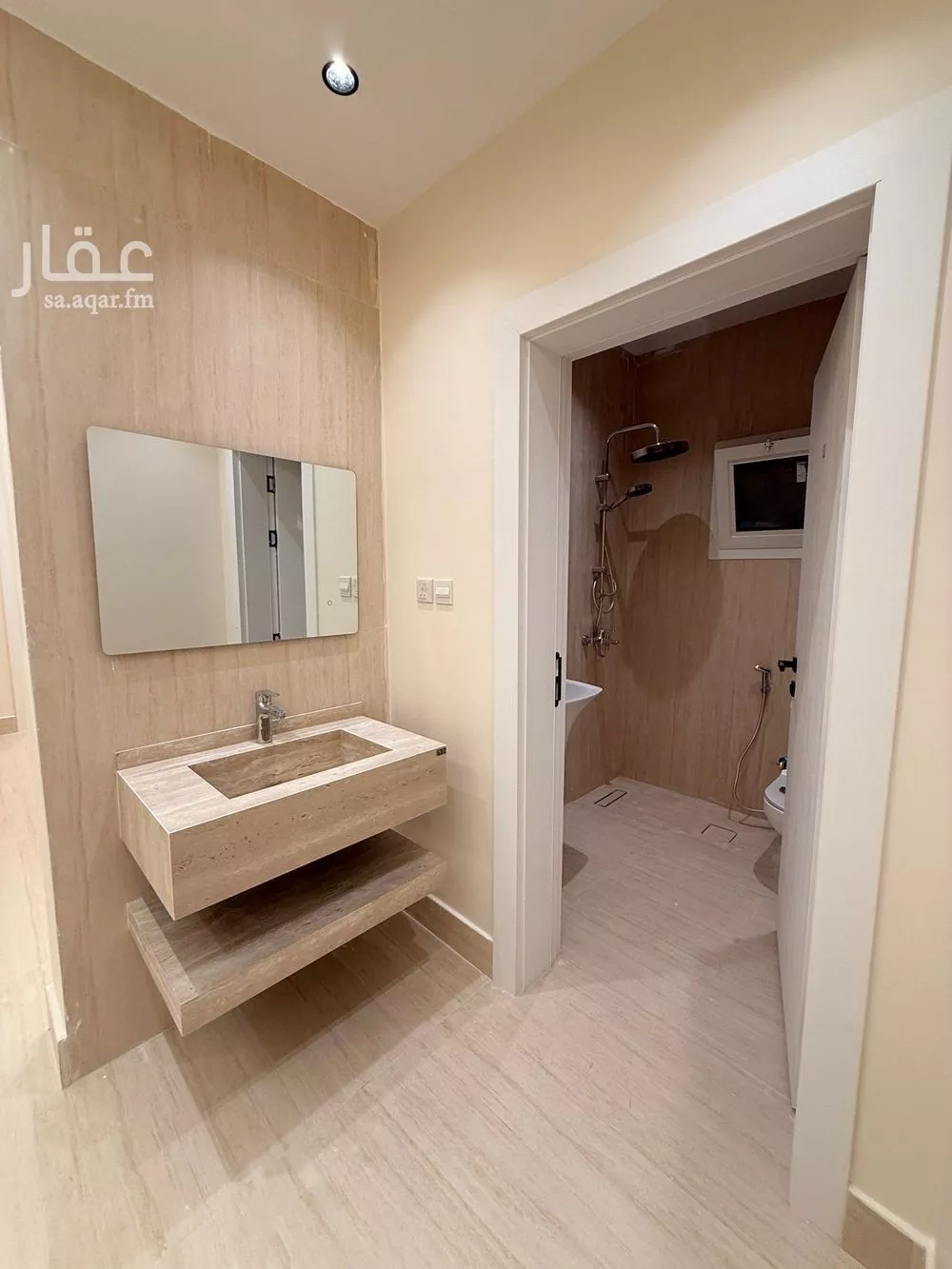 دور 4 غرف في العارض 3