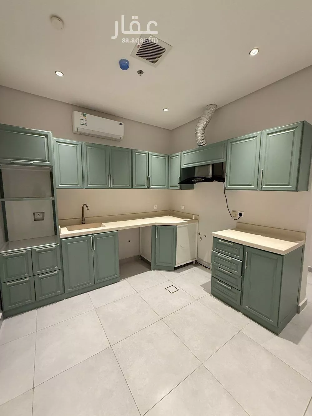 شقة 2 غرف في الملقا 2