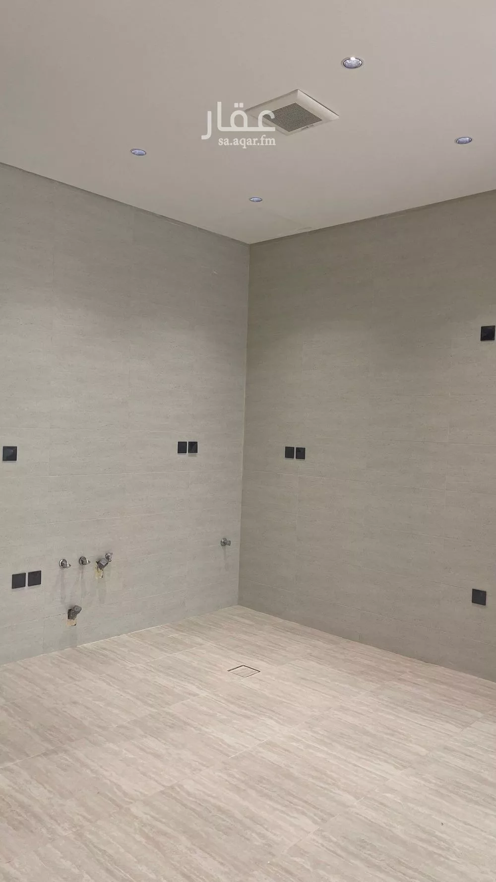 شقة 3 غرف في النزهة 2