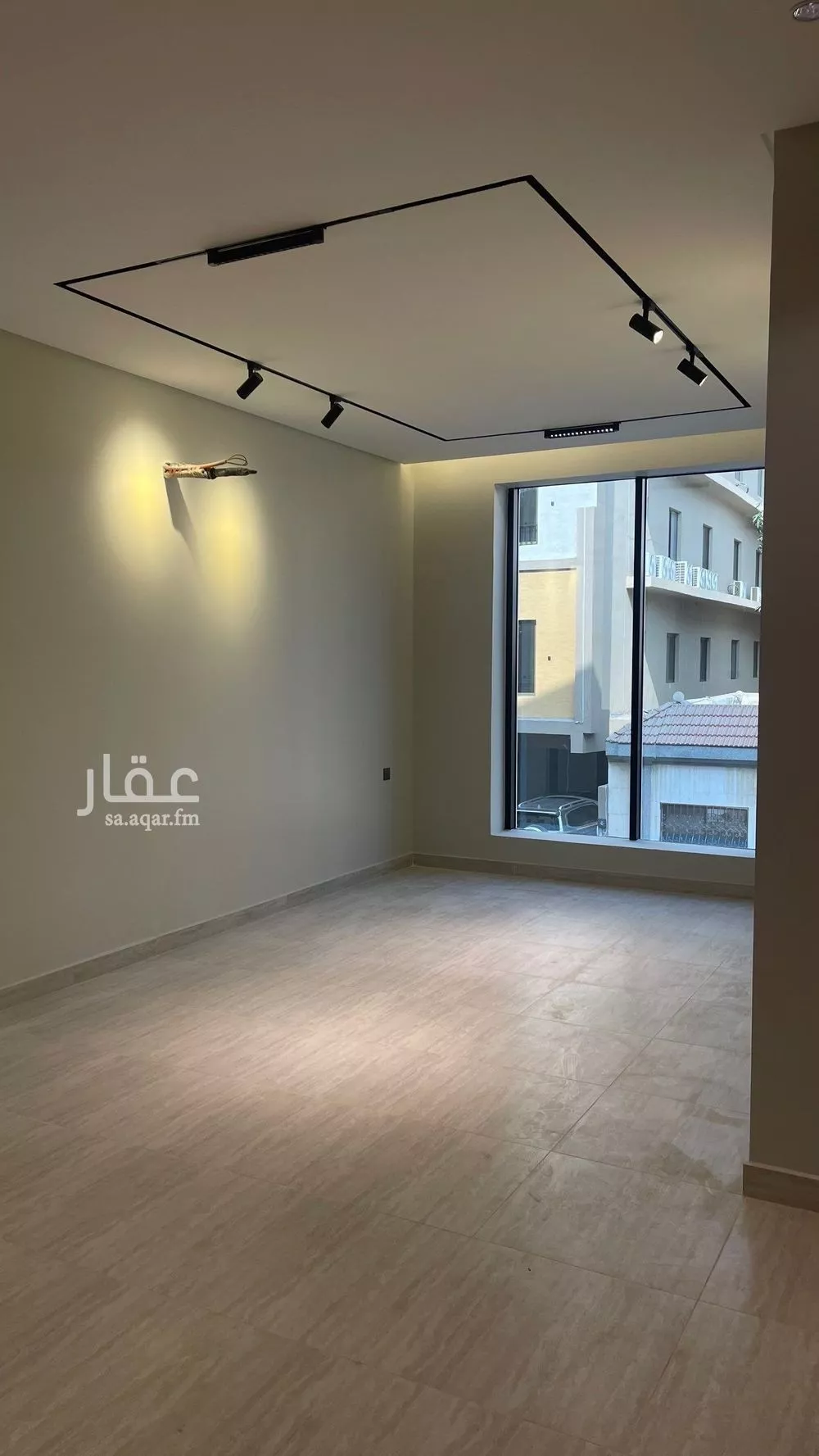 شقة 3 غرف في النزهة 4