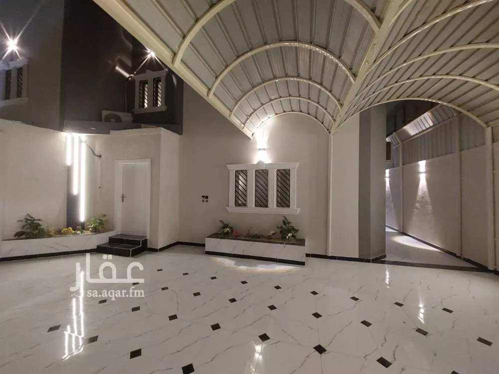 شقة 1 غرف في العقيق 3