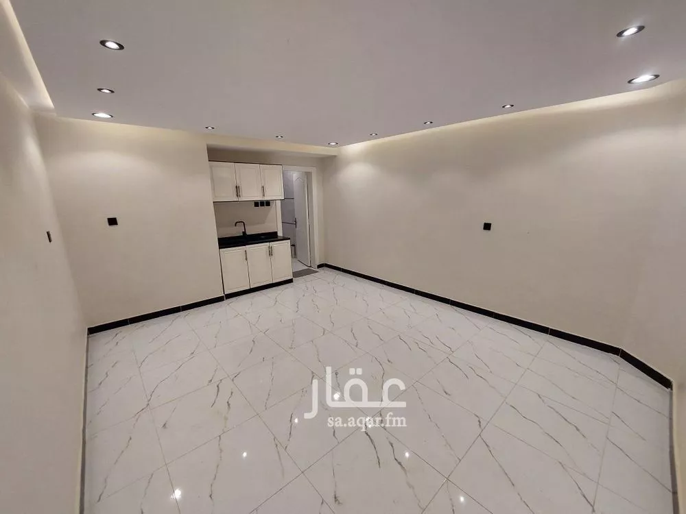 شقة 1 غرف في العقيق 5