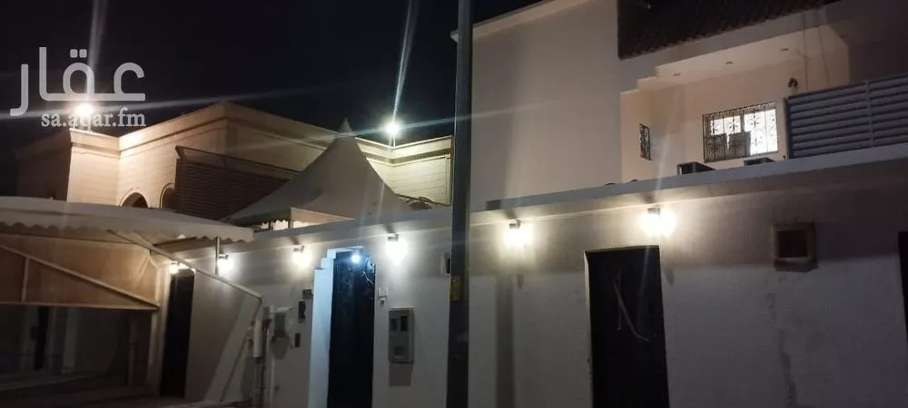 8 bedroom villa in At Taawon, Riyadh 8