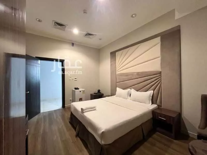 2200 sqm building in Qurtubah 2