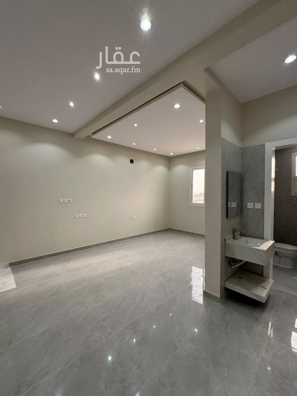 9 bedroom villa in Al Janadriyah, Riyadh 15