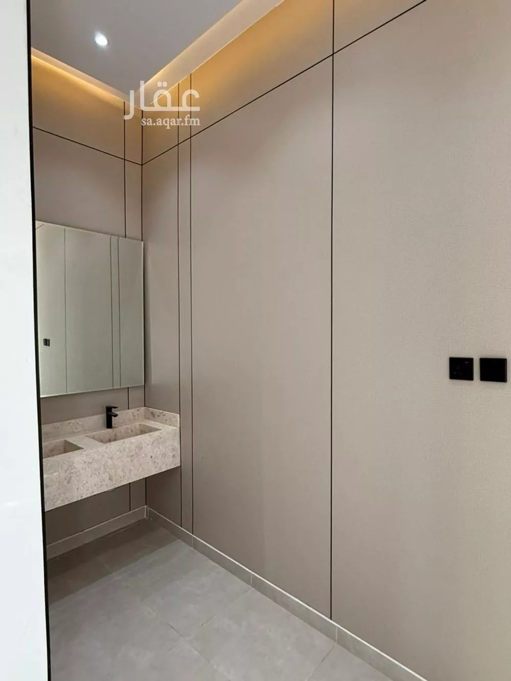 فيلا 7 غرف في الجنادرية 5