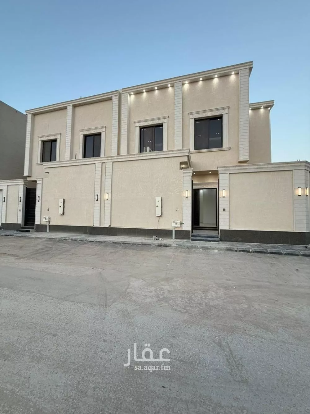 فيلا 7 غرف في الجنادرية 2