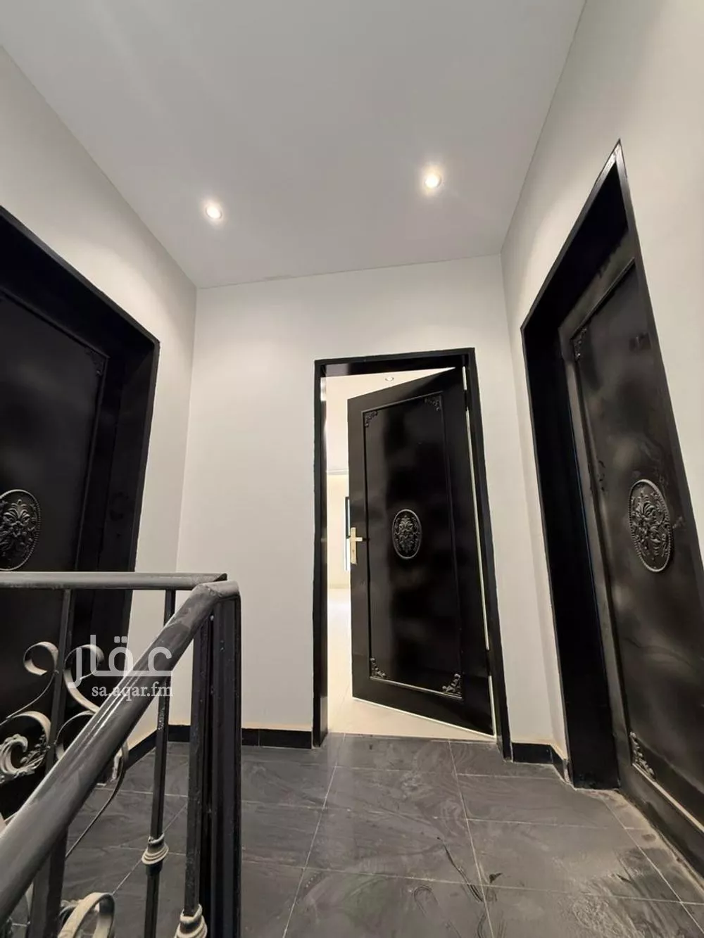 4 bedroom apartment in Al Janadriyah, Riyadh 6