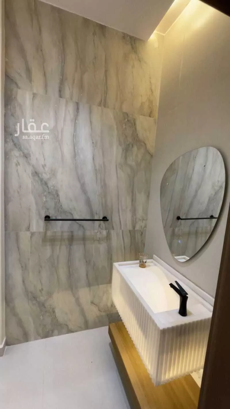 7 bedroom villa in Al Quraynah, Jeddah 8