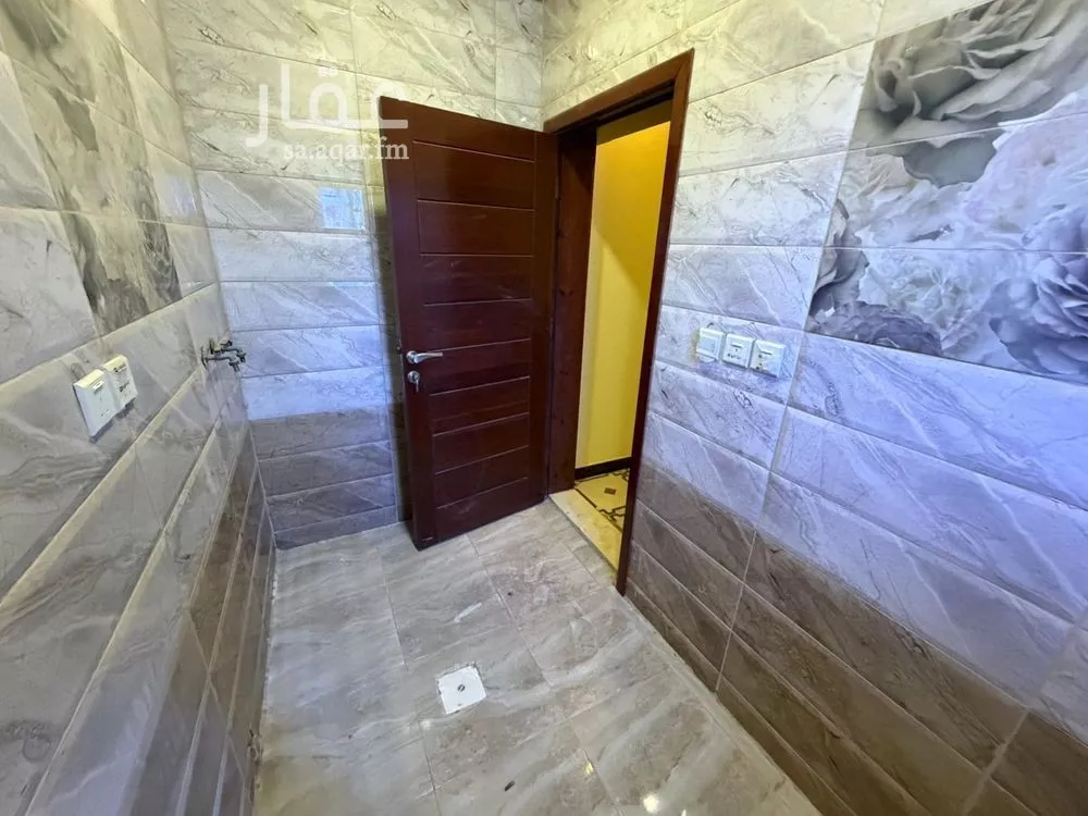 فيلا 10 غرف في الياقوت 5