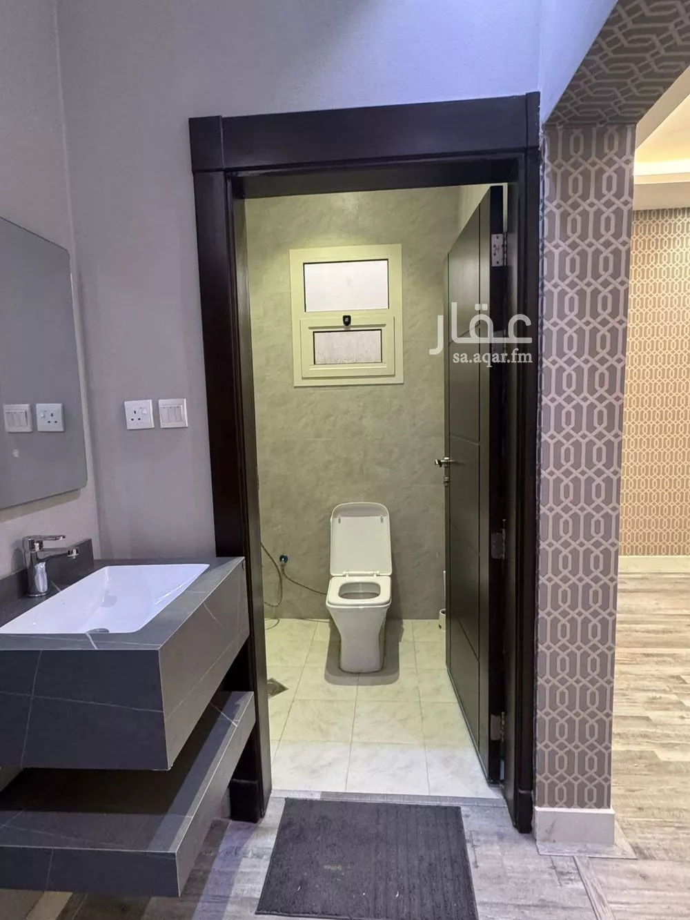 شقة 3 غرف في الملقا 5