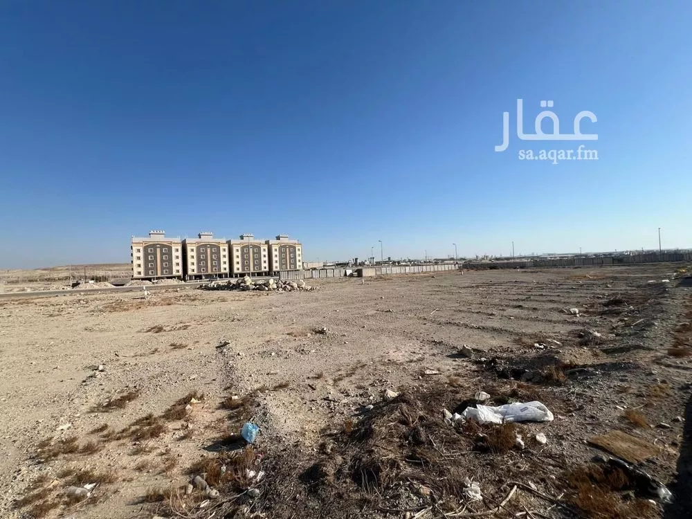 1038 sqm land in Um Hableen 3