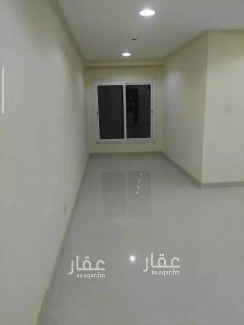 شقة 6 غرف في الحمرا 2