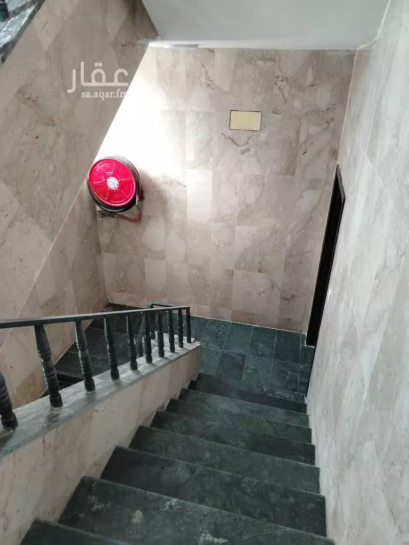 24 bedroom building in Bani Harithah, Madinah 8