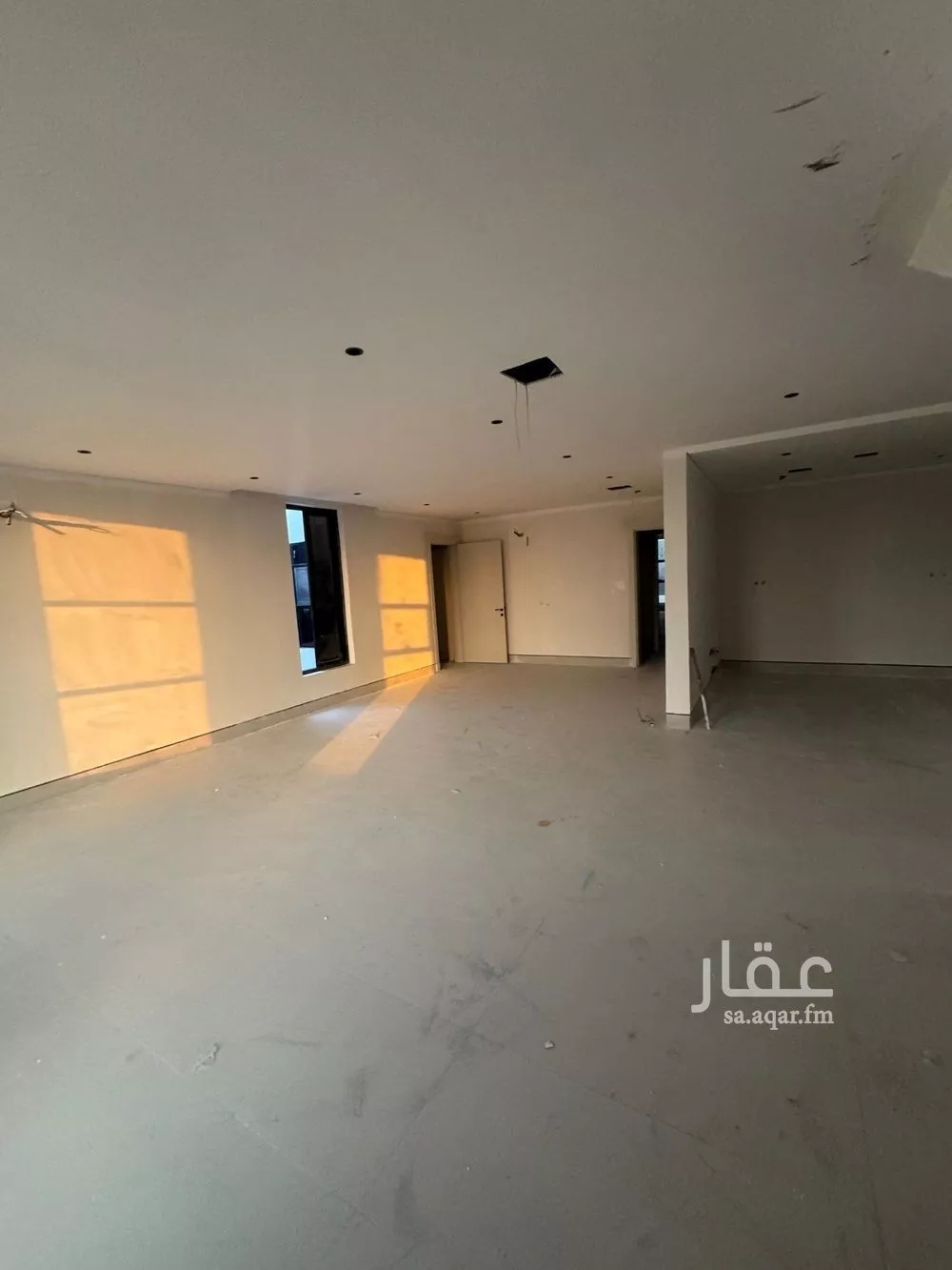 5 bedroom apartment in Al Manar 3