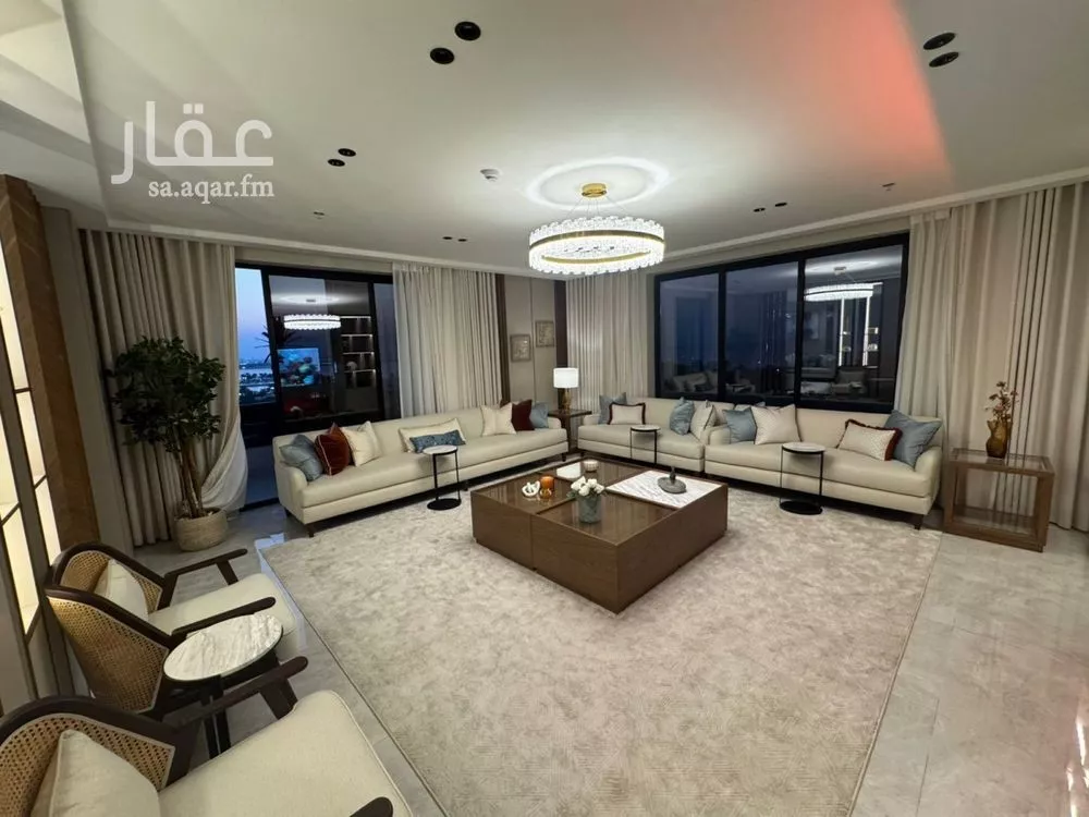 4 bedroom apartment in Ash Shati Al Gharbi, Eastern Province 19
